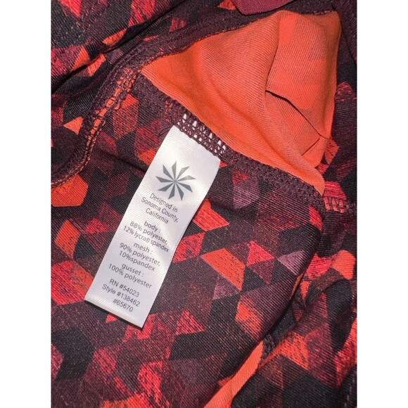Athleta Geo Print Knit Mesh Yoga Pants Athleisure Pockets Red Black XXS - Picture 7 of 7